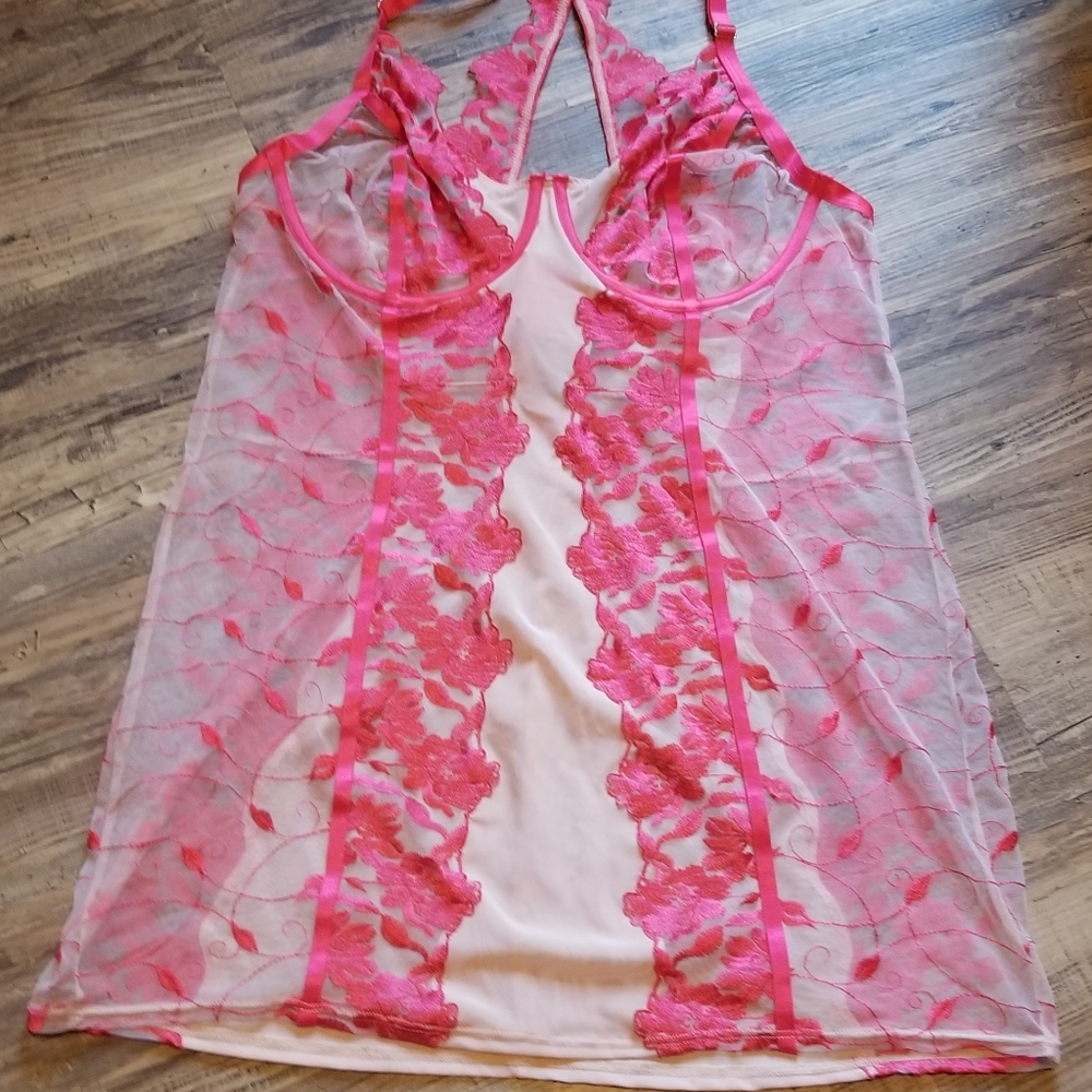 Torrid Embriodered Mesh Underwire Chemise - Picture 5 of 7